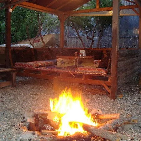 Varuna & Restaurant Olympos